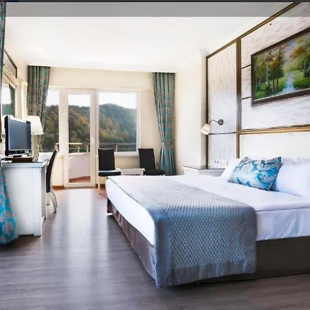 Thermalium Wellness & By Vima אתר נופש ילובה
